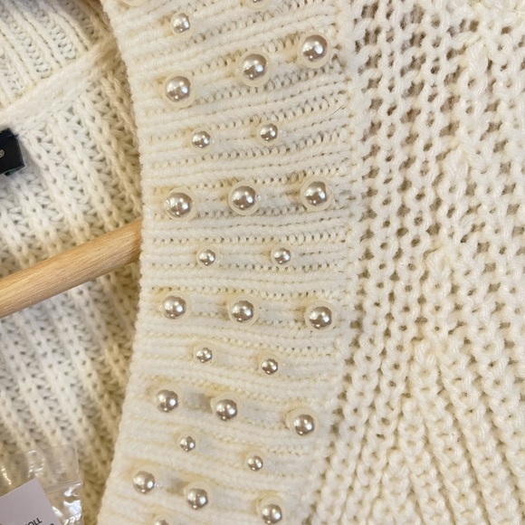 NWT WHBM vnk high low pearl pull over sweater, XXSP, ecru - Picture 7 of 14